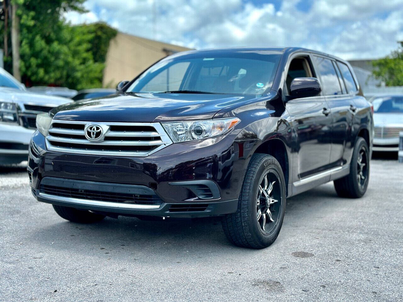 2012 TOYOTA Highlander SUV / Crossover - $16,995