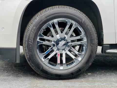 2017 Cadillac Escalade ESV Standard