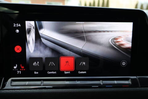 2024 Volkswagen Golf GTI SE