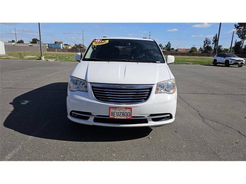 2015 Chrysler Town and Country Touring