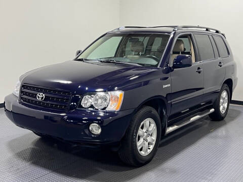 2002 Toyota Highlander for sale at Cincinnati Automotive Group in Lebanon OH