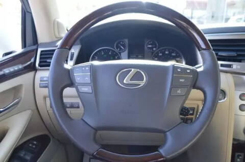 2014 Lexus LX 570