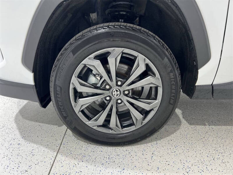 2023 Toyota RAV4 Hybrid XLE Premium