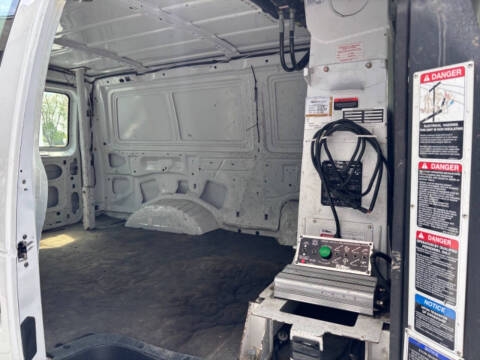 2012 Ford E-Series E-350 SD