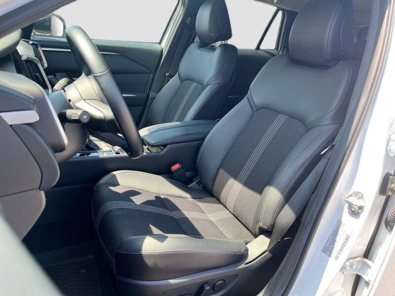 2025 Mazda CX-50 2.5 S Premium