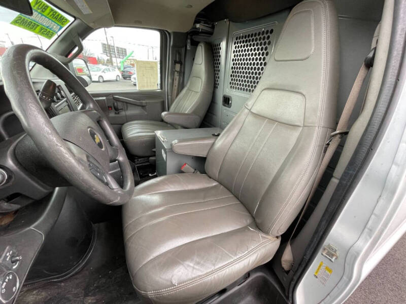2019 Chevrolet Express 2500
