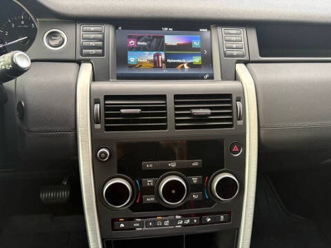 2017 Land Rover Discovery Sport SE