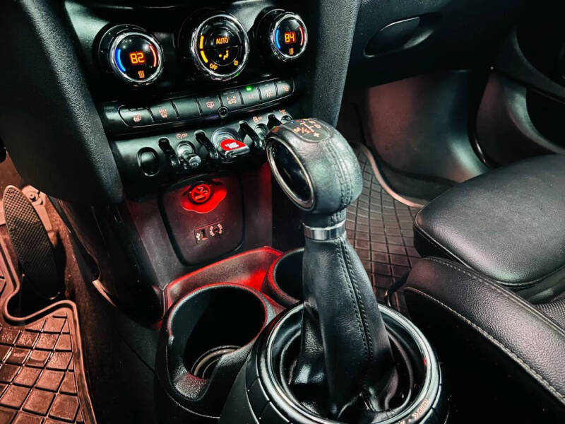 2015 MINI Hardtop 4 Door Cooper S