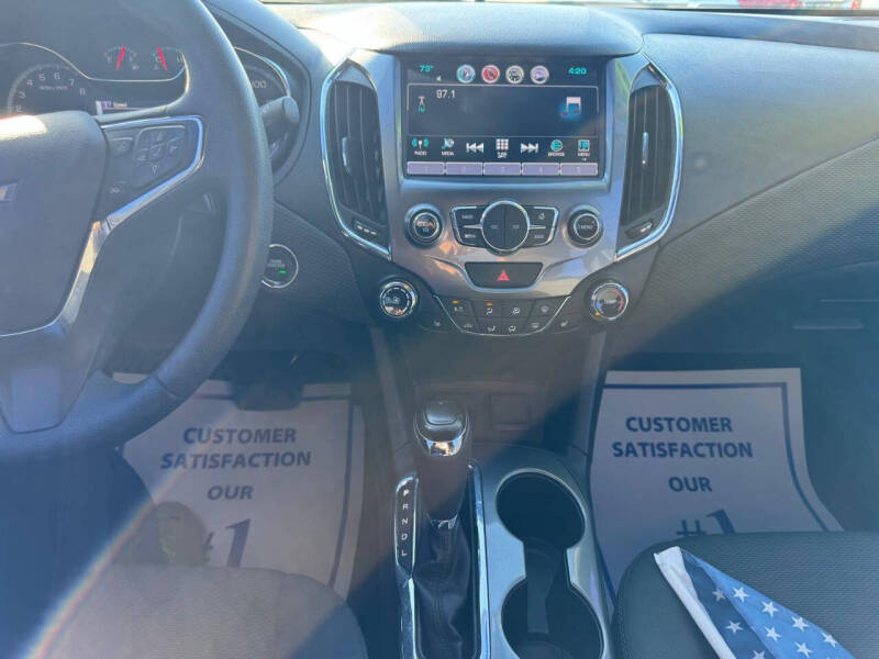 2016 Chevrolet Cruze LT Auto