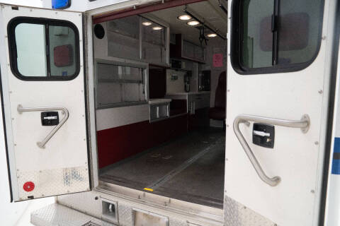 2010 Ford E-Series E-450 SD