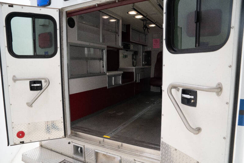 2010 Ford E-Series E-450 SD