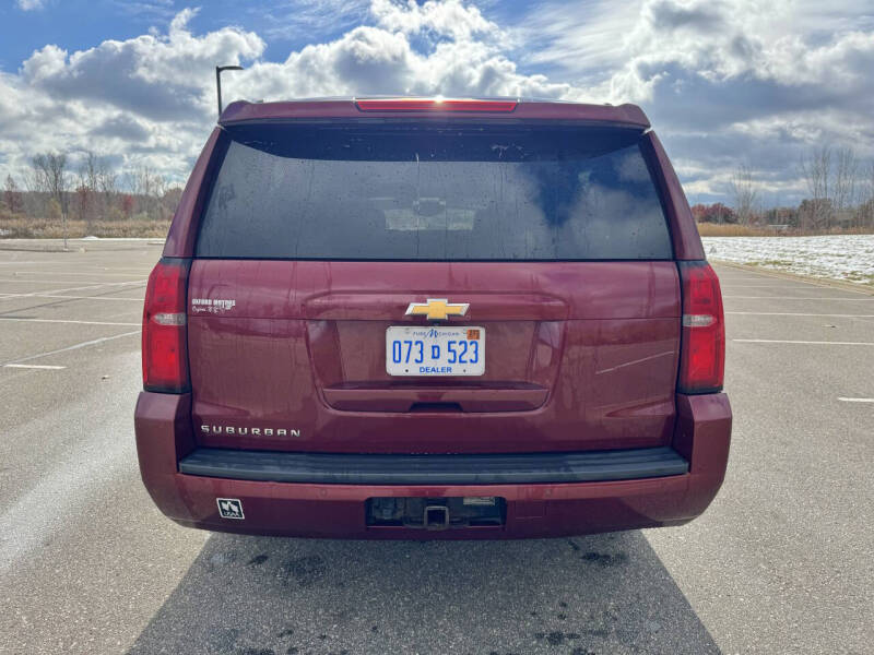 2016 Chevrolet Suburban LT