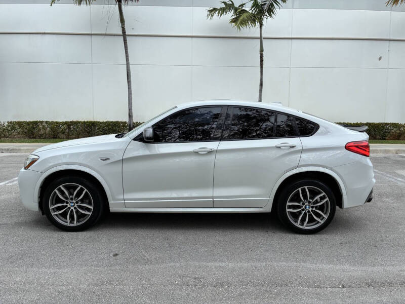 2017 BMW X4 M40i