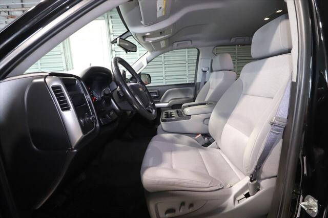 2017 Chevrolet Silverado Pickup - $29,497