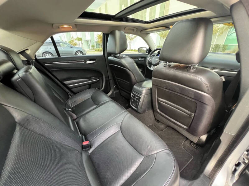 2020 Chrysler 300 Limited