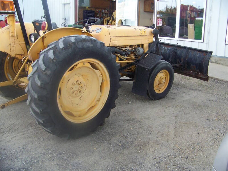1976 Massey-Ferguson MF20