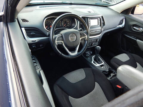 2014 Jeep Cherokee Sport