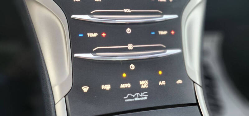 2015 Lincoln MKZ Hybrid