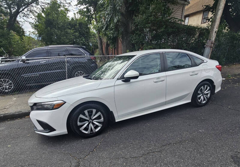 2022 Honda Civic LX's photo