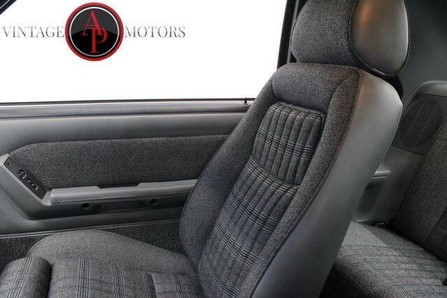 1987 Ford Mustang GT