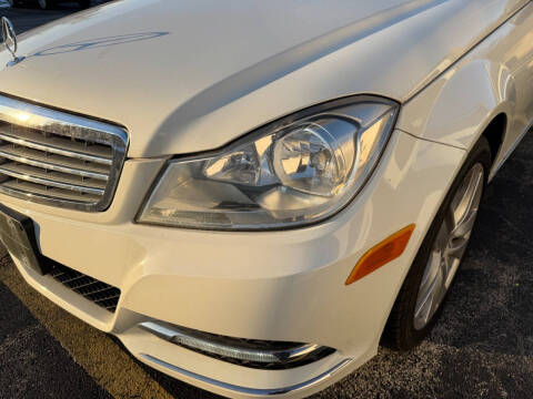 2012 Mercedes-Benz C-Class C 300 Luxury 4MATIC