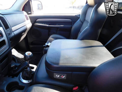 2004 Dodge Ram 1500 SRT-10