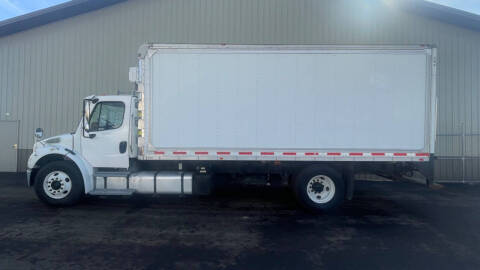 2013 Freightliner Business class M2
