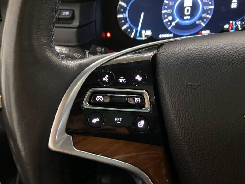 2017 Cadillac Escalade Luxury