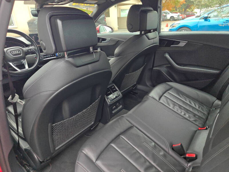 2024 Audi A4 quattro S line Prem Plus 45 TFSI