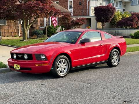 2007 Ford Mustang for sale at Reis Motors LLC in Lawrence NY