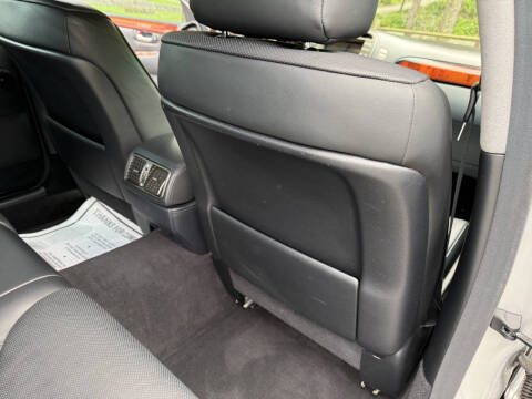 2005 Lexus LS 430