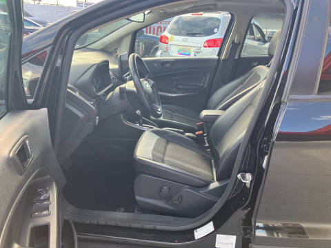 2020 Ford EcoSport SES