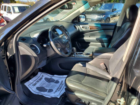 2013 Nissan Pathfinder SL