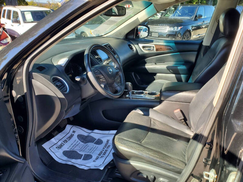 2013 Nissan Pathfinder SL