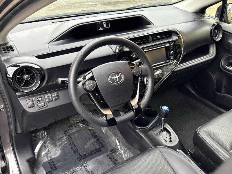 2018 Toyota Prius c Four
