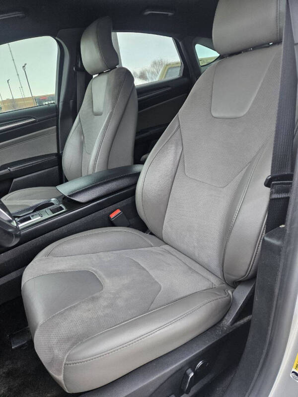 2018 Ford Fusion V6 Sport