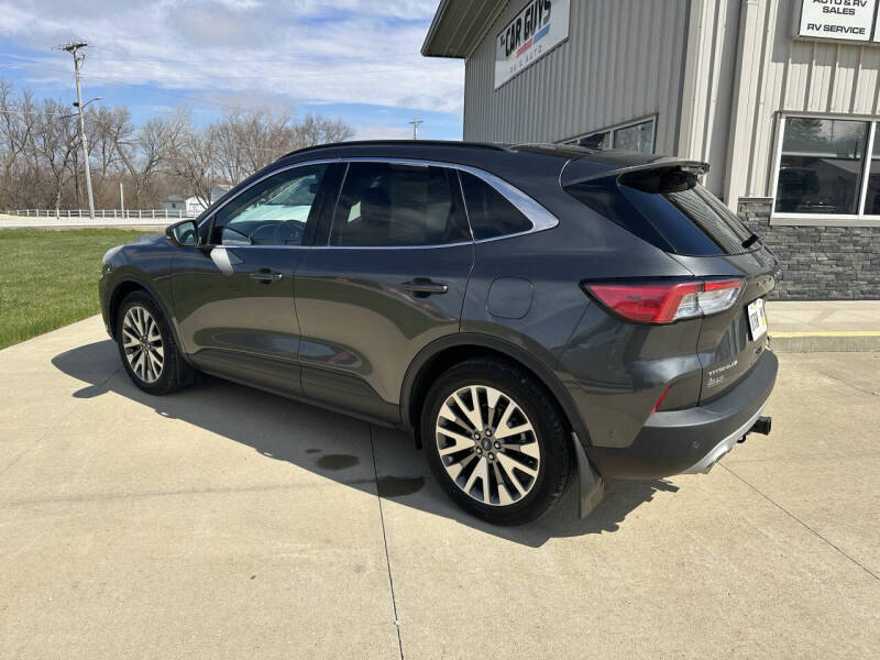 2020 Ford Escape Titanium