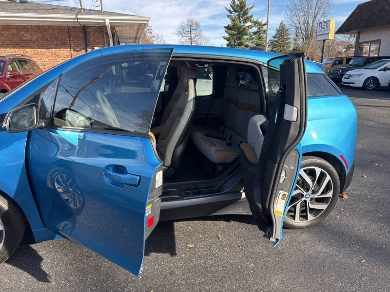 2017 BMW i3 Base photo 55