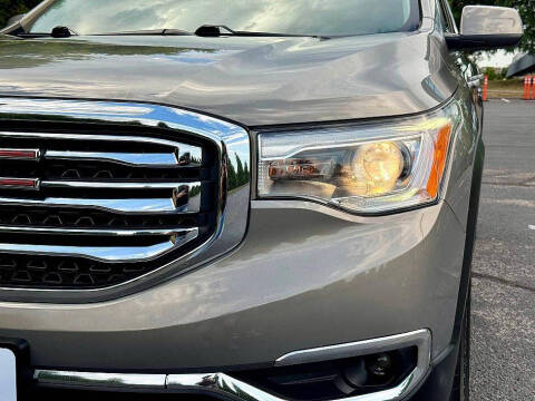 2019 GMC Acadia SLE-2