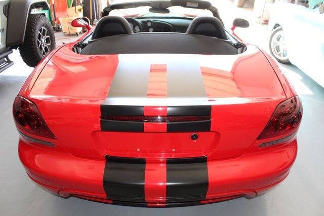 2005 Dodge SRT Viper