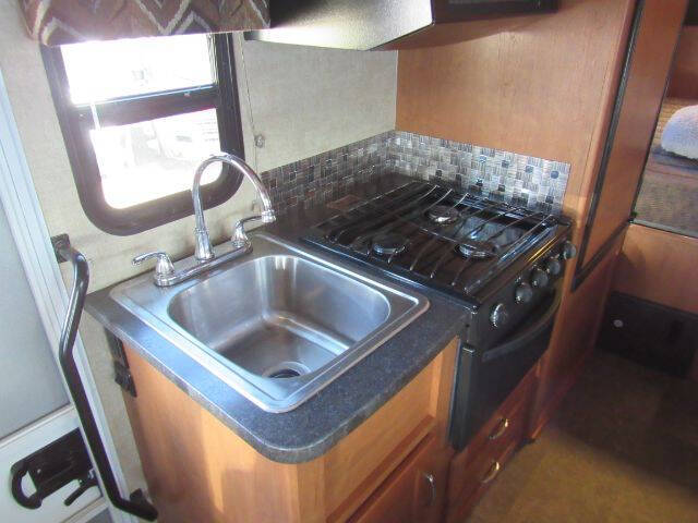 2017 Ford E-Series E-450 SD