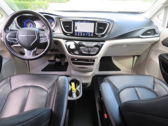 2020 Chrysler Pacifica Touring L Plus