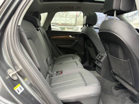 2022 Audi Q5 quattro S line Premium 45 TFSI