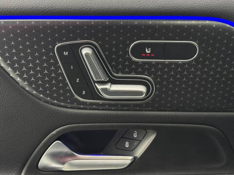 2024 Mercedes-Benz GLB GLB 250