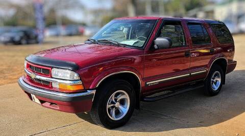 2000 Chevrolet Blazer for sale at Dallas Auto Mart in Dallas GA