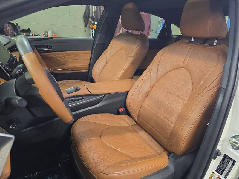 2020 Toyota Avalon Hybrid Limited