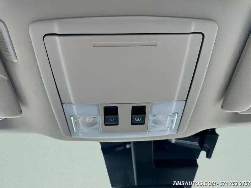 2011 Lincoln MKT EcoBoost