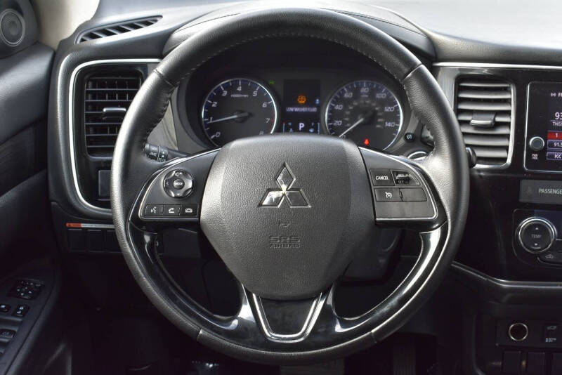 2018 Mitsubishi Outlander SEL