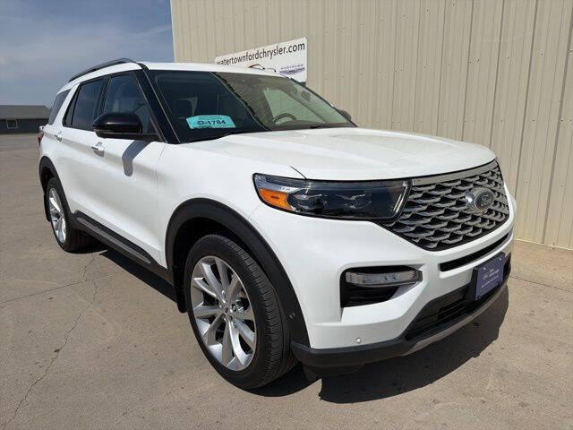 2023 Ford Explorer Platinum