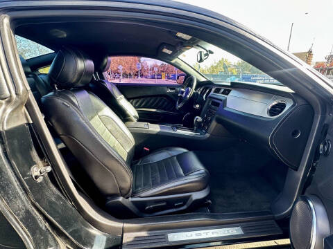 2012 Ford Mustang GT Premium